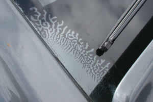 Windscreen de-lamination